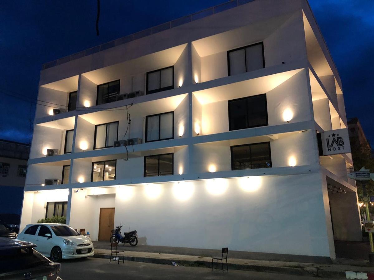 Labkoff Cafe And Hostel Kanchanaburi by Eksteriør bilde